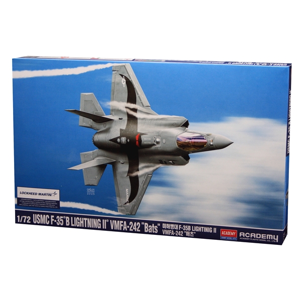 Academy 12592 1/72 F-35B VMFA-242 Bats